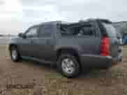 2010 Chevrolet Suburban LT z VIN 1GNUKJE39AR137057, wystawiony jako Copart lot #62516505 z przebiegiem 159 327 mil mil oraz Nie do naprawy • Non repairable. Historia ofert i sprzedaży dostępna na DreamBid. Obrazek 2.