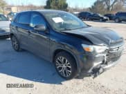 ✅ 2018 Mitsubishi Outlander ES • VIN: JA4AP3AU2JU010584 • Lot: 43716831. Wystawiony na IAAI z przebiegiem 192 553 mil. Bezpłatny archiwum sprzedaży aukcyjnych z USA i szczegółowy raport historii pojazdu na DreamBid. Zdjęcie 1.