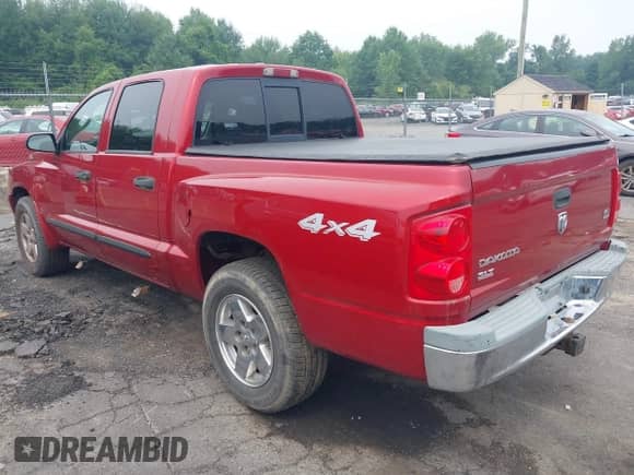 2006 Dodge Dakota SLT с VIN 1D7HW48J26S504655, выставлен на аукционе IAAI как лот 42627195 с пробегом 135 929 миль миль и . История ставок и продаж доступна на DreamBid. Изображение 3.
