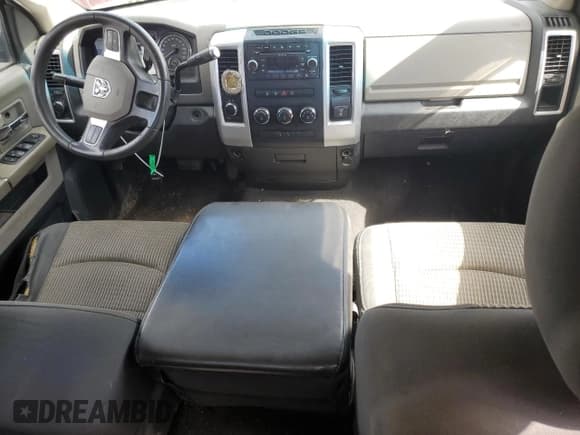 ✅ 2010 Dodge 1500 SLT • VIN: 1D7RV1GT1AS236358 • Lot: 49981195. Wystawiony na Copart z przebiegiem 240 483 mil. Bezpłatny archiwum sprzedaży aukcyjnych z USA i szczegółowy raport historii pojazdu na DreamBid. Zdjęcie 8.