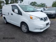 ✅ 2017 Nissan NV200 SV • VIN: 3N6CM0KN6HK722326 • Lot: 42675634. Listed on IAAI with 94,197 mi. Free auction sales archive from the USA and detailed vehicle history report at DreamBid. Image 1.