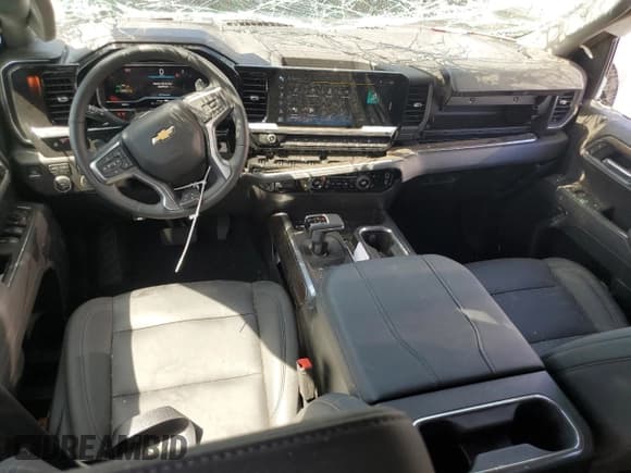 ✅ 2025 Chevrolet Silverado 1500 • VIN: 1GCUKDE84SZ166926 • Лот: 58424375. Опубликован ранее на Copart с пробегом 4 508 миль. Бесплатный доступ к архиву аукционных продаж из США и подробный отчёт об истории автомобиля на DreamBid. Изображение 8.