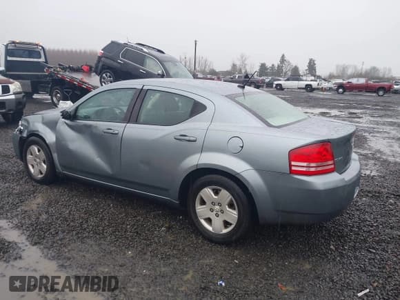 ✅ 2009 Dodge Avenger SE • VIN: 1B3LC46B39N562125 • Lot: 41233245. Wystawiony na IAAI z przebiegiem 72 835 mil. Bezpłatny archiwum sprzedaży aukcyjnych z USA i szczegółowy raport historii pojazdu na DreamBid. Zdjęcie 3.