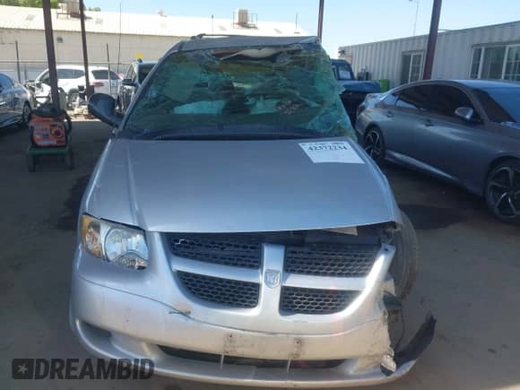 2002 Dodge Caravan EX с VIN 2B8GP74L62R701721, выставлен на аукционе IAAI как лот 42372234 с пробегом Не указан миль и . История ставок и продаж доступна на DreamBid. Изображение 13.