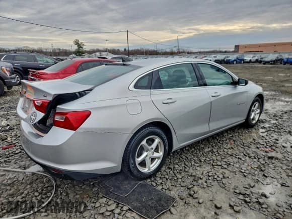 ✅ 2016 Chevrolet Malibu LS • VIN: 1G1ZB5ST0GF307853 • Lot: 93907535. Listed on Copart with 94,453 mi. Free auction sales archive from the USA and detailed vehicle history report at DreamBid. Image 3.