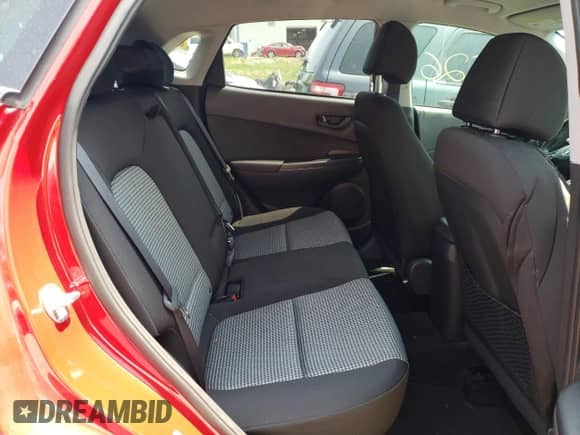 2018 Hyundai Kona SEL с VIN KM8K22AA5JU181768, выставлен на аукционе Copart как лот 53458653 с пробегом 21 526 миль миль и . История ставок и продаж доступна на DreamBid. Изображение 11.