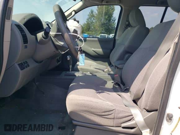 2013 Nissan Frontier SV z VIN 1N6AD0EV8DN750930, wystawiony jako Copart lot #70773635 z przebiegiem 137 339 mil mil oraz Szkoda całkowita • Salvage title. Historia ofert i sprzedaży dostępna na DreamBid. Obrazek 7.