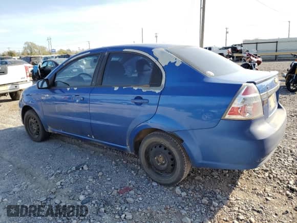 2011 Chevrolet Aveo 1LT with VIN KL1TD5DE2BB140604, listed as a Copart auction lot 81261594 with 211,137 mi miles and Clean title. Bid and sale history available at DreamBid. Image 2.