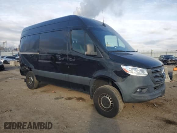 ✅ 2019 Mercedes-Benz Sprinter Cargo • VIN: W1W4EBVY0KT018744 • Lot: 84167804. Listed on Copart with 76,301 mi. Free auction sales archive from the USA and detailed vehicle history report at DreamBid. Image 4.