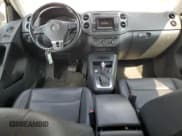 ✅ 2016 Volkswagen Tiguan S • VIN: WVGAV7AX0GW528084 • Lot: 67536985. Wystawiony na Copart z przebiegiem 104 608 mil. Bezpłatny archiwum sprzedaży aukcyjnych z USA i szczegółowy raport historii pojazdu na DreamBid. Zdjęcie 8.