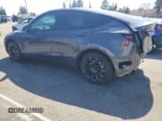 ✅ 2022 Tesla Model Y Long Range • VIN: 7SAYGDEE3NF507044 • Lot: 57560425. Wystawiony na Copart z przebiegiem 46 853 mil. Bezpłatny archiwum sprzedaży aukcyjnych z USA i szczegółowy raport historii pojazdu na DreamBid. Zdjęcie 2.