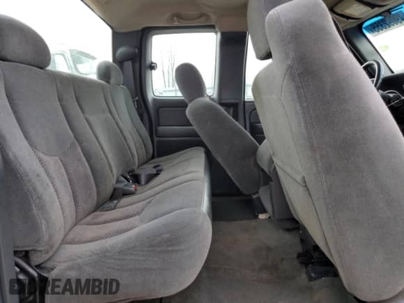 2004 Chevrolet Silverado 1500 с VIN 1GCEK19V94Z101995, выставлен на аукционе Copart как лот 49092355 с пробегом 138 140 миль миль и Чистый • Clean title. История ставок и продаж доступна на DreamBid. Изображение 10.