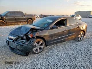 ✅ 2015 Acura ILX • VIN: 19VDE1F32FE000326 • Lot: 84052945. Listed on Copart with 129,866 mi. Free auction sales archive from the USA and detailed vehicle history report at DreamBid. Image 1.