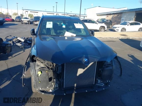 ✅ 2018 BMW X3 xDrive30i • VIN: 5UXTR9C54JLD59318 • Lot: 43451154. Listed on IAAI with 62,026 mi. Free auction sales archive from the USA and detailed vehicle history report at DreamBid. Image 13.