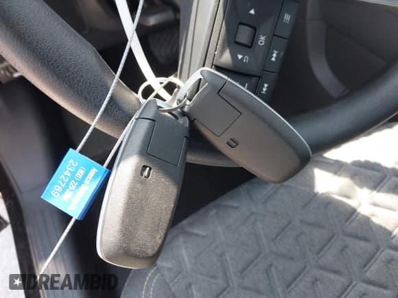 ✅ 2025 Nissan Kicks SV • VIN: 3N8AP6CA2SL300799 • Лот: 43182035. Опубликован ранее на IAAI с пробегом 5 270 миль. Бесплатный доступ к архиву аукционных продаж из США и подробный отчёт об истории автомобиля на DreamBid. Изображение 11.