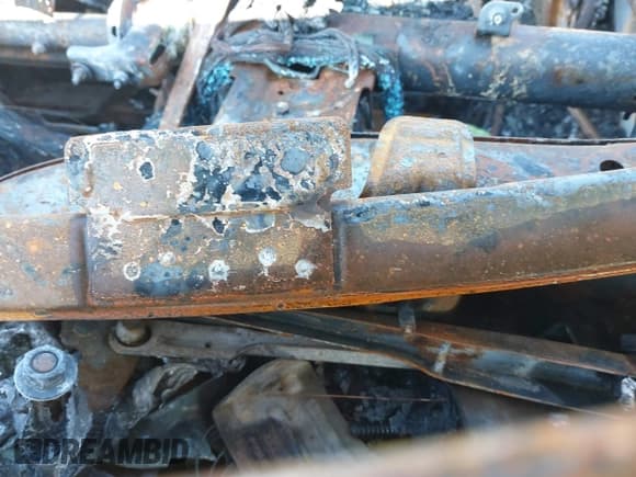 ✅ 2020 Hyundai Elantra • VIN: KMHH35LE0LU121831 • Лот: 40954458. Опубликован ранее на IAAI с пробегом Не указан. Бесплатный доступ к архиву аукционных продаж из США и подробный отчёт об истории автомобиля на DreamBid. Изображение 9.