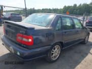 ✅ 2000 Volvo S70 • VIN: YV1LS56D8Y2661218 • Lot: 42422070. Listed on IAAI with 126,985 mi. Free auction sales archive from the USA and detailed vehicle history report at DreamBid. Image 4.