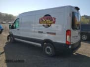 ✅ 2019 Ford Transit • VIN: 1FTYR2CM2KKB66448 • Lot: 80885015. Wystawiony na Copart z przebiegiem 50 415 mil. Bezpłatny archiwum sprzedaży aukcyjnych z USA i szczegółowy raport historii pojazdu na DreamBid. Zdjęcie 2.