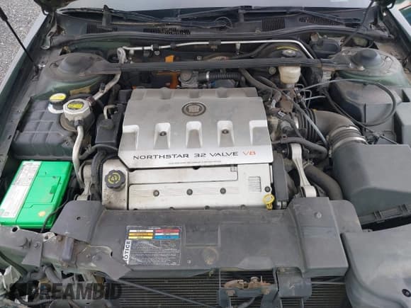 ✅ 2001 Cadillac Eldorado ESC • VIN: 1G6EL12Y01B107760 • Lot: 42797121. Wystawiony na IAAI z przebiegiem 86 446 mil. Bezpłatny archiwum sprzedaży aukcyjnych z USA i szczegółowy raport historii pojazdu na DreamBid. Zdjęcie 10.