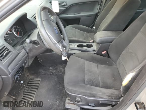 ✅ 2007 Ford Fusion SE • VIN: 3FAHP01157R139451 • Lot: 67449855. Wystawiony na Copart z przebiegiem 133 987 mil. Bezpłatny archiwum sprzedaży aukcyjnych z USA i szczegółowy raport historii pojazdu na DreamBid. Zdjęcie 7.