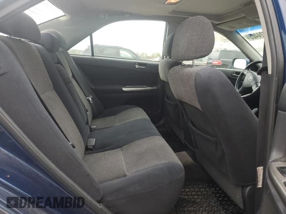 ✅ 2005 Toyota Camry STD • VIN: 4T1BE32K95U010533 • Lot: 90424405. Listed on Copart with 229,920 mi. Free auction sales archive from the USA and detailed vehicle history report at DreamBid. Image 10.