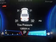 ✅ 2017 Chrysler 300 C • VIN: 2C3CCAEG4HH596564 • Lot: 43489025. Wystawiony na IAAI z przebiegiem 139 524 mil. Bezpłatny archiwum sprzedaży aukcyjnych z USA i szczegółowy raport historii pojazdu na DreamBid. Zdjęcie 16.