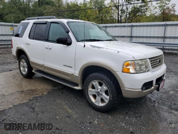 ✅ 2005 Ford Explorer Eddie Bauer • VIN: 1FMZU74W25UA16005 • Lot: 81489404. Wystawiony na Copart z przebiegiem 214 114 mil. Bezpłatny archiwum sprzedaży aukcyjnych z USA i szczegółowy raport historii pojazdu na DreamBid. Zdjęcie 4.