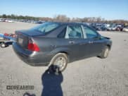 ✅ 2007 Ford Focus S • VIN: 1FAHP34N87W197177 • Lot: 92315605. Listed on Copart with 109,362 mi. Free auction sales archive from the USA and detailed vehicle history report at DreamBid. Image 3.