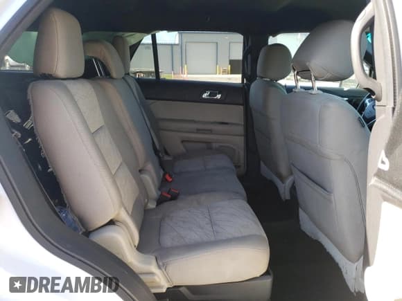 ✅ 2015 Ford Explorer • VIN: 1FM5K8B84FGC35773 • Lot: 90779525. Listed on Copart with 114,776 mi. Free auction sales archive from the USA and detailed vehicle history report at DreamBid. Image 11.