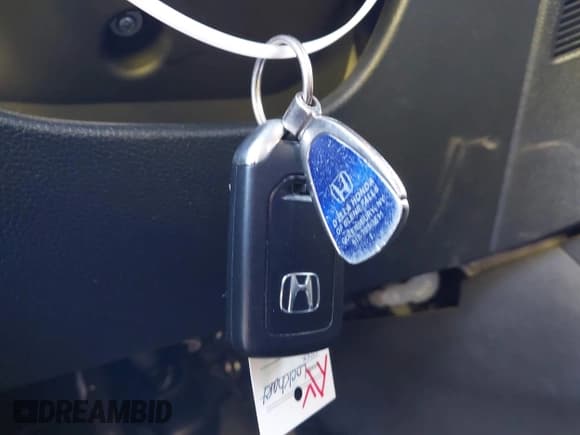 ✅ 2020 Honda Passport Sport • VIN: 5FNYF8H21LB014825 • Lot: 43555536. Listed on IAAI with 75,641 mi. Free auction sales archive from the USA and detailed vehicle history report at DreamBid. Image 11.