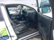 ✅ 2022 Chevrolet Colorado 4WD LT • VIN: 1GCHTCEA2N1142185 • Лот: 43463532. Опубликован ранее на IAAI с пробегом 70 320 миль. Бесплатный доступ к архиву аукционных продаж из США и подробный отчёт об истории автомобиля на DreamBid. Изображение 5.