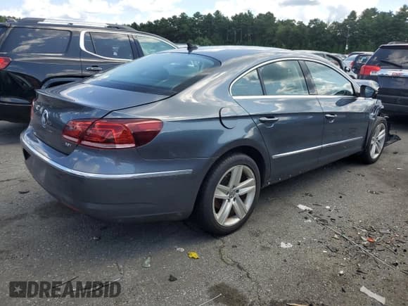 ✅ 2015 Volkswagen CC Sport • VIN: WVWAN7AN7FE802713 • Lot: 67111564. Wystawiony na Copart z przebiegiem 85 548 mil. Bezpłatny archiwum sprzedaży aukcyjnych z USA i szczegółowy raport historii pojazdu na DreamBid. Zdjęcie 3.