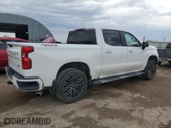 ✅ 2019 Chevrolet Silverado 1500 RST • VIN: 1GCUYEED5KZ239853 • Lot: 63123674. Wystawiony na Copart z przebiegiem 102 877 mil. Bezpłatny archiwum sprzedaży aukcyjnych z USA i szczegółowy raport historii pojazdu na DreamBid. Zdjęcie 3.