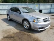 ✅ 2013 Dodge Avenger SE • VIN: 1C3CDZAB4DN614083 • Lot: 75720794. Wystawiony na Copart z przebiegiem 170 024 mil. Bezpłatny archiwum sprzedaży aukcyjnych z USA i szczegółowy raport historii pojazdu na DreamBid. Zdjęcie 4.