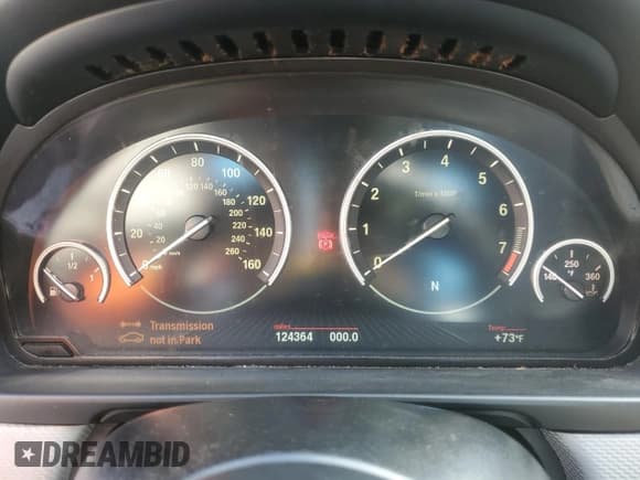 ✅ 2015 BMW 5 Series 550i xDrive • VIN: WBAKP9C5XFD693898 • Lot: 90225355. Listed on Copart with 124,364 mi. Free auction sales archive from the USA and detailed vehicle history report at DreamBid. Image 9.