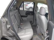 ✅ 2004 Saturn VUE V6 • VIN: 5GZCZ63484S810067 • Lot: 42163741. Wystawiony na IAAI z przebiegiem 195 667 mil. Bezpłatny archiwum sprzedaży aukcyjnych z USA i szczegółowy raport historii pojazdu na DreamBid. Zdjęcie 8.