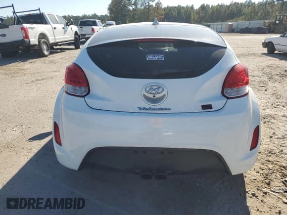 ✅ 2014 Hyundai Veloster • VIN: KMHTC6ADXEU214000 • Lot: 77680844. Wystawiony na Copart z przebiegiem 59 289 mil. Bezpłatny archiwum sprzedaży aukcyjnych z USA i szczegółowy raport historii pojazdu na DreamBid. Zdjęcie 6.