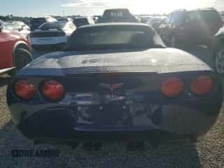 2007 Chevrolet Corvette z VIN 1G1YY36U375102759, wystawiony jako Copart lot #74552474 z przebiegiem Nie podano mil oraz Szkoda całkowita • Salvage title. Historia ofert i sprzedaży dostępna na DreamBid. Obrazek 6.