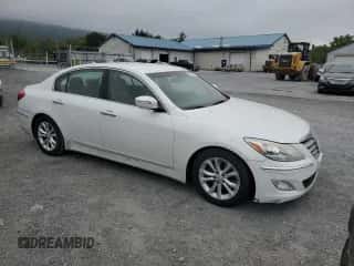 2012 Hyundai Genesis 3.8L z VIN KMHGC4DD2CU192055, wystawiony jako Copart lot #70507034 z przebiegiem 131 463 mil mil oraz Szkoda całkowita • Salvage title. Historia ofert i sprzedaży dostępna na DreamBid. Obrazek 4.