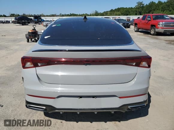 ✅ 2022 Kia K5 GT-Line • VIN: 5XXG64J2XNG110242 • Lot: 71152995. Wystawiony na Copart z przebiegiem 72 318 mil. Bezpłatny archiwum sprzedaży aukcyjnych z USA i szczegółowy raport historii pojazdu na DreamBid. Zdjęcie 6.