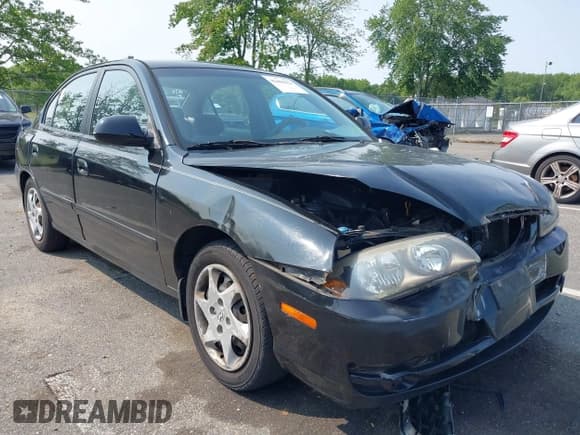 ✅ 2005 Hyundai Elantra GLS • VIN: KMHDN46DX5U100087 • Lot: 42406622. Wystawiony na IAAI z przebiegiem 82 949 mil. Bezpłatny archiwum sprzedaży aukcyjnych z USA i szczegółowy raport historii pojazdu na DreamBid. Zdjęcie 17.