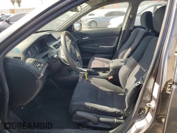 ✅ 2011 Honda Accord LX • VIN: 1HGCP2F36BA112001 • Лот: 62238045. Опубликован ранее на Copart с пробегом 179 469 миль. Бесплатный доступ к архиву аукционных продаж из США и подробный отчёт об истории автомобиля на DreamBid. Изображение 7.