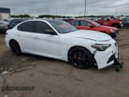 ✅ 2020 Alfa Romeo Giulia Ti Sport • VIN: ZARFANBN3L7637706 • Lot: 69212355. Wystawiony na Copart z przebiegiem 31 631 mil. Bezpłatny archiwum sprzedaży aukcyjnych z USA i szczegółowy raport historii pojazdu na DreamBid. Zdjęcie 4.