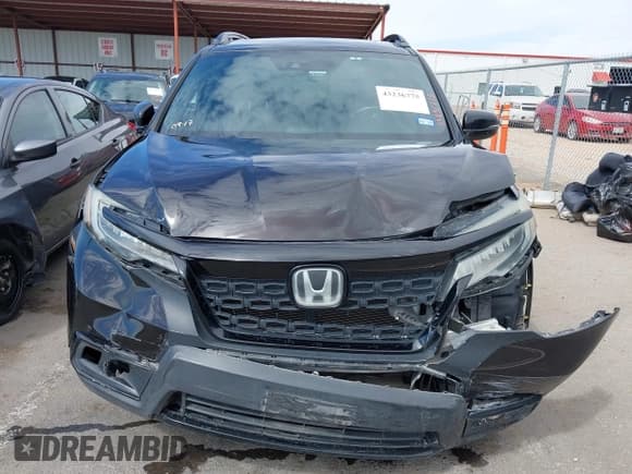 ✅ 2020 Honda Passport Elite • VIN: 5FNYF8H00LB003152 • Lot: 43236775. Listed on IAAI with 63,303 mi. Free auction sales archive from the USA and detailed vehicle history report at DreamBid. Image 12.