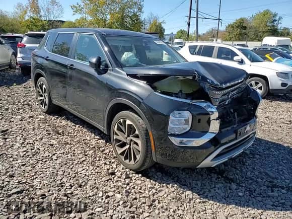 2024 Mitsubishi Outlander SE с VIN JA4J4VA87RZ058328, выставлен на аукционе Copart как лот 82343145 с пробегом 14 992 миль миль и Списание • Salvage title. История ставок и продаж доступна на DreamBid. Изображение 15.