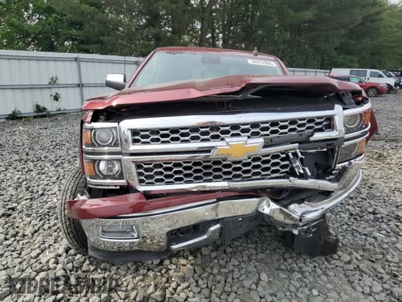 ✅ 2015 Chevrolet Silverado 1500 LTZ • VIN: 3GCUKSEC1FG136345 • Lot: 59372895. Wystawiony na Copart z przebiegiem Nie podano. Bezpłatny archiwum sprzedaży aukcyjnych z USA i szczegółowy raport historii pojazdu na DreamBid. Zdjęcie 5.