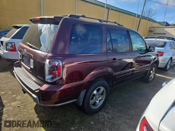 ✅ 2007 Honda Pilot EX-L • VIN: 2HKYF18697H532313 • Лот: 82470834. Опубликован ранее на Copart с пробегом 274 030 миль. Бесплатный доступ к архиву аукционных продаж из США и подробный отчёт об истории автомобиля на DreamBid. Изображение 4.