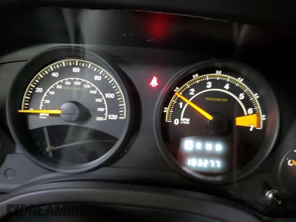 ✅ 2015 Jeep Patriot Latitude • VIN: 1C4NJRFBXFD382684 • Lot: 92694265. Listed on Copart with 103,277 mi. Free auction sales archive from the USA and detailed vehicle history report at DreamBid. Image 9.