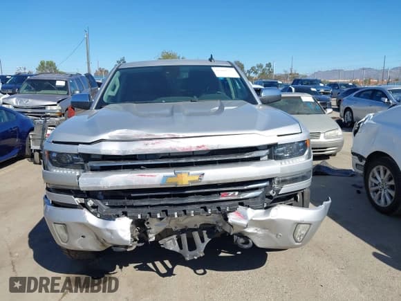 ✅ 2017 Chevrolet Silverado 1500 LTZ • VIN: 3GCUKSEC1HG244239 • Lot: 43442927. Wystawiony na IAAI z przebiegiem 138 532 mil. Bezpłatny archiwum sprzedaży aukcyjnych z USA i szczegółowy raport historii pojazdu na DreamBid. Zdjęcie 12.