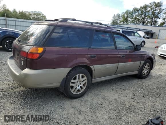 ✅ 2000 Subaru Legacy Outback • VIN: 4S3BH6753Y7603842 • Лот: 68055155. Опубликован ранее на Copart с пробегом 256 666 миль. Бесплатный доступ к архиву аукционных продаж из США и подробный отчёт об истории автомобиля на DreamBid. Изображение 3.